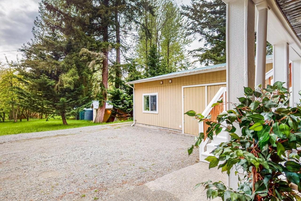 Cedars Hideaway Apartment Stanwood Exterior photo