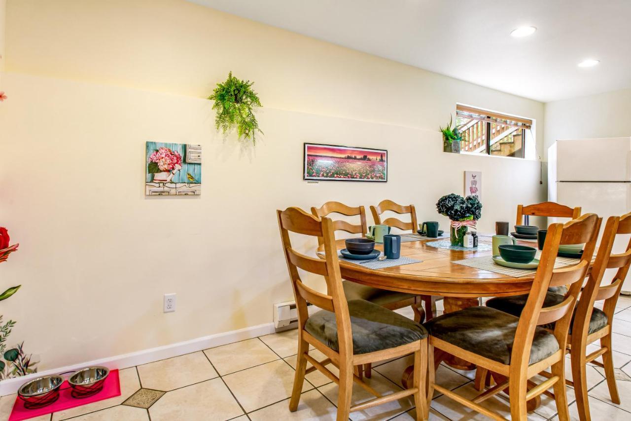 Cedars Hideaway Apartment Stanwood Exterior photo